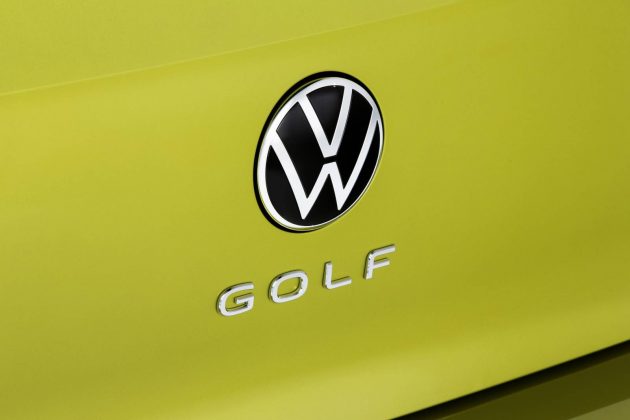 Volkswagen Golf 8 AUTOGRÁTIS