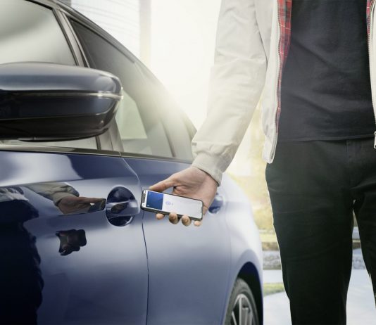 BMW digital key