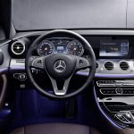 Mercedes-Benz_volant_AUTOGRATIS0012