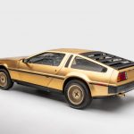 delorean_dmc-12_goldplated_7