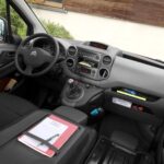 berlingo_2008_interieur_avant_0